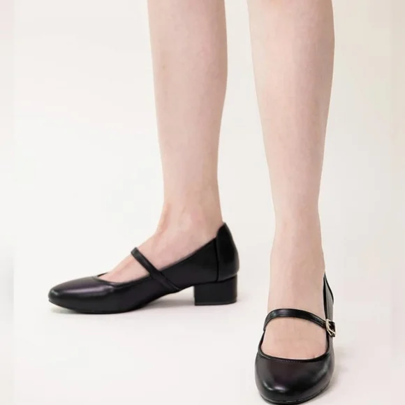 Elegant Black Mary Jane Women's Shoes - Picture 5 of 8
